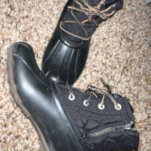 Sperry boots